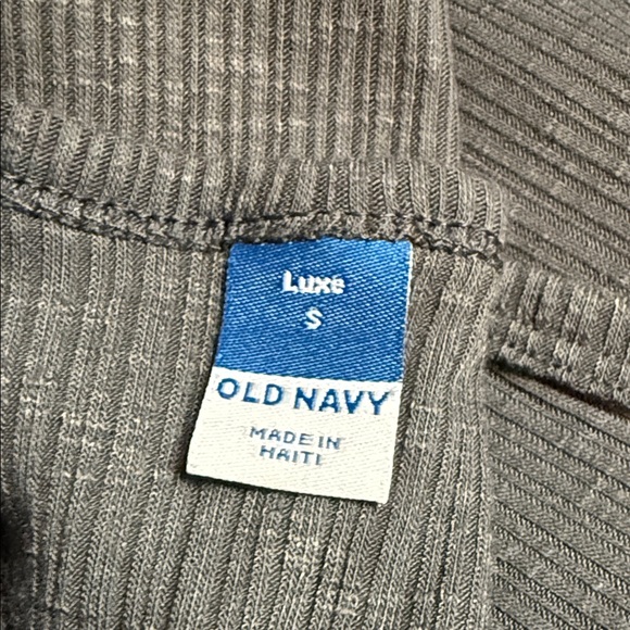 Old Navy Ribbed Luxe Tank Top bundle - Picture 2 of 5